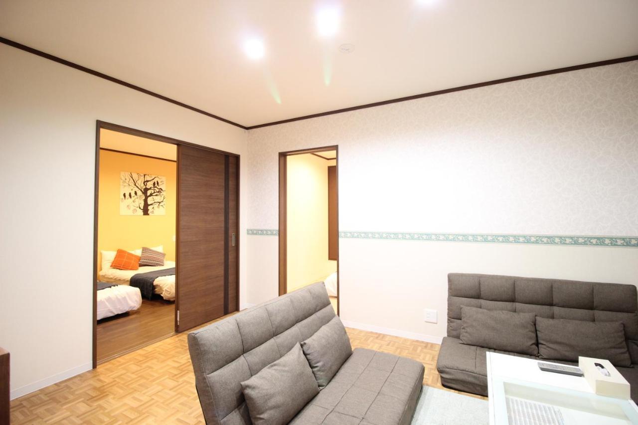 マンションかわた Apartment Osaka Exterior photo