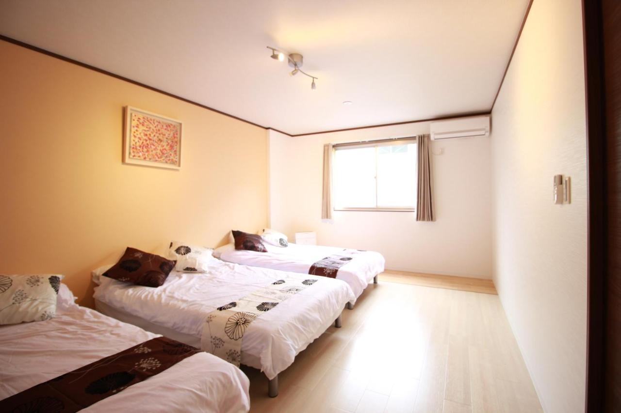 マンションかわた Apartment Osaka Exterior photo