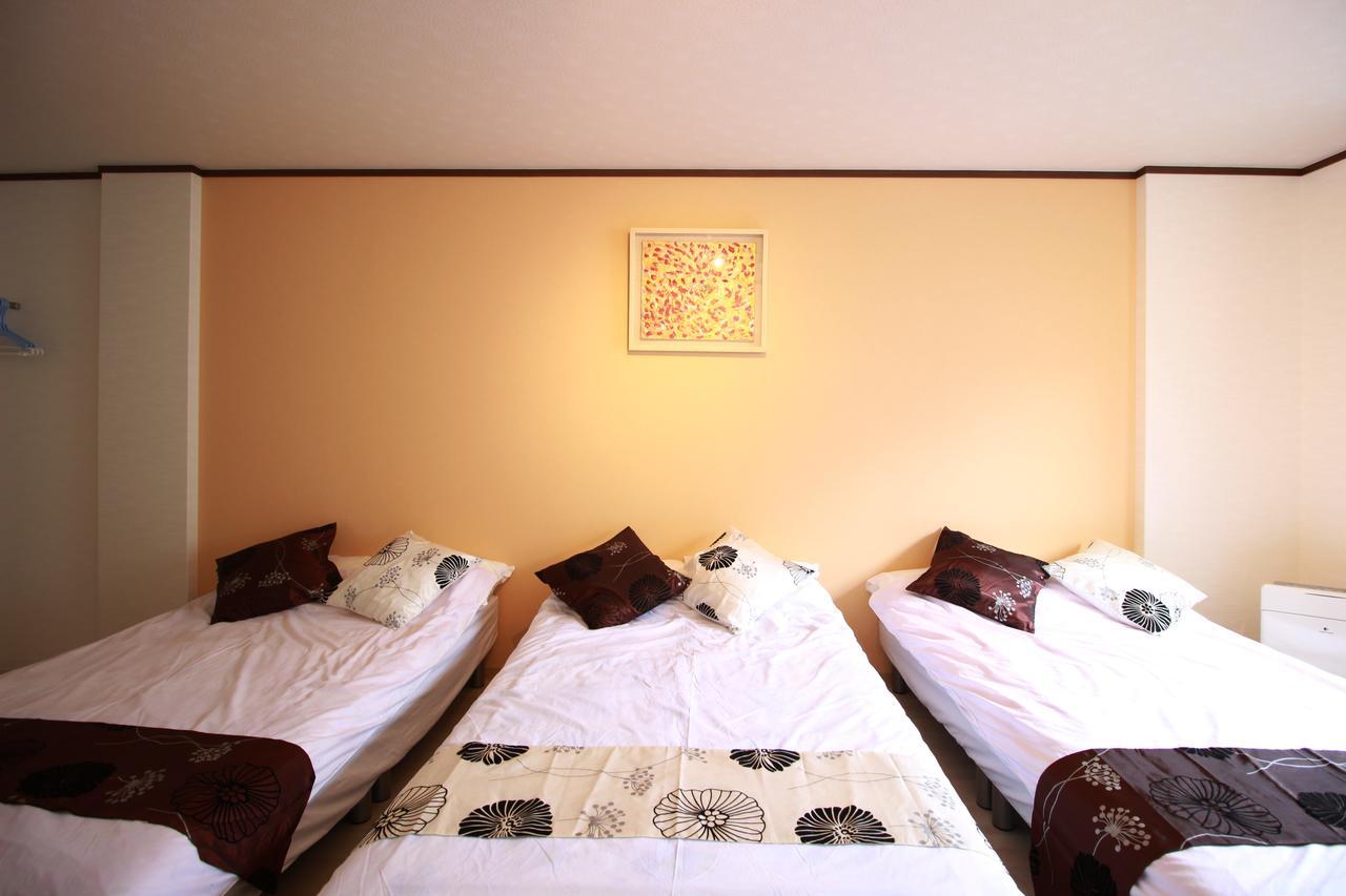マンションかわた Apartment Osaka Exterior photo